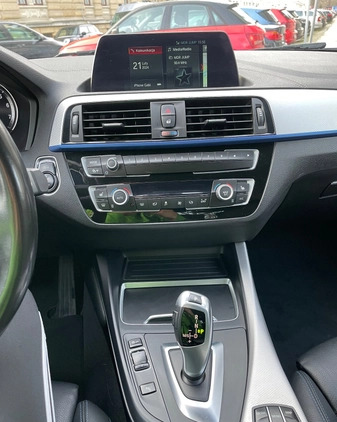 BMW Seria 1 cena 88000 przebieg: 89000, rok produkcji 2018 z Staszów małe 631